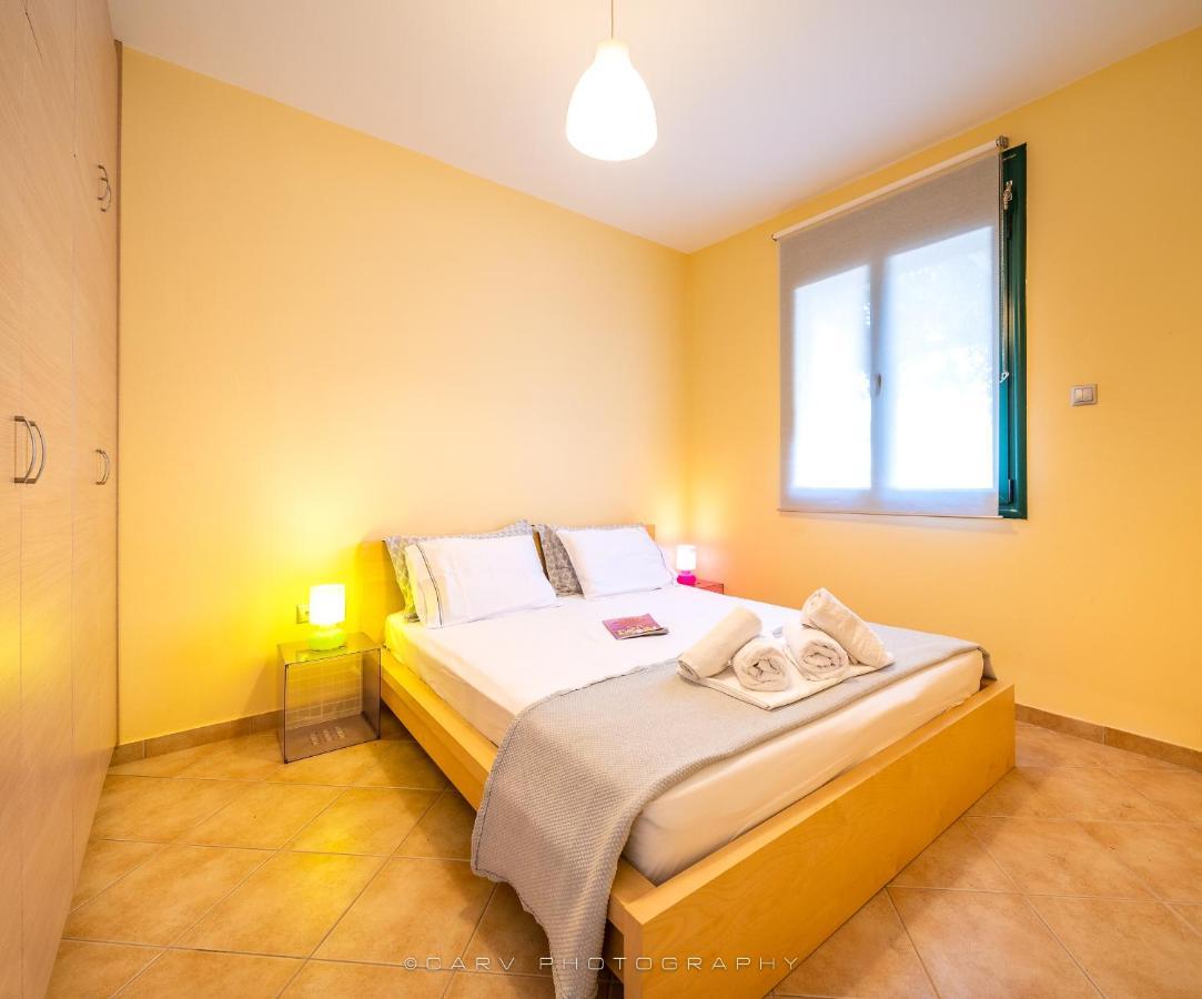 Fluo Seaside Apartment Vathí Exterior foto